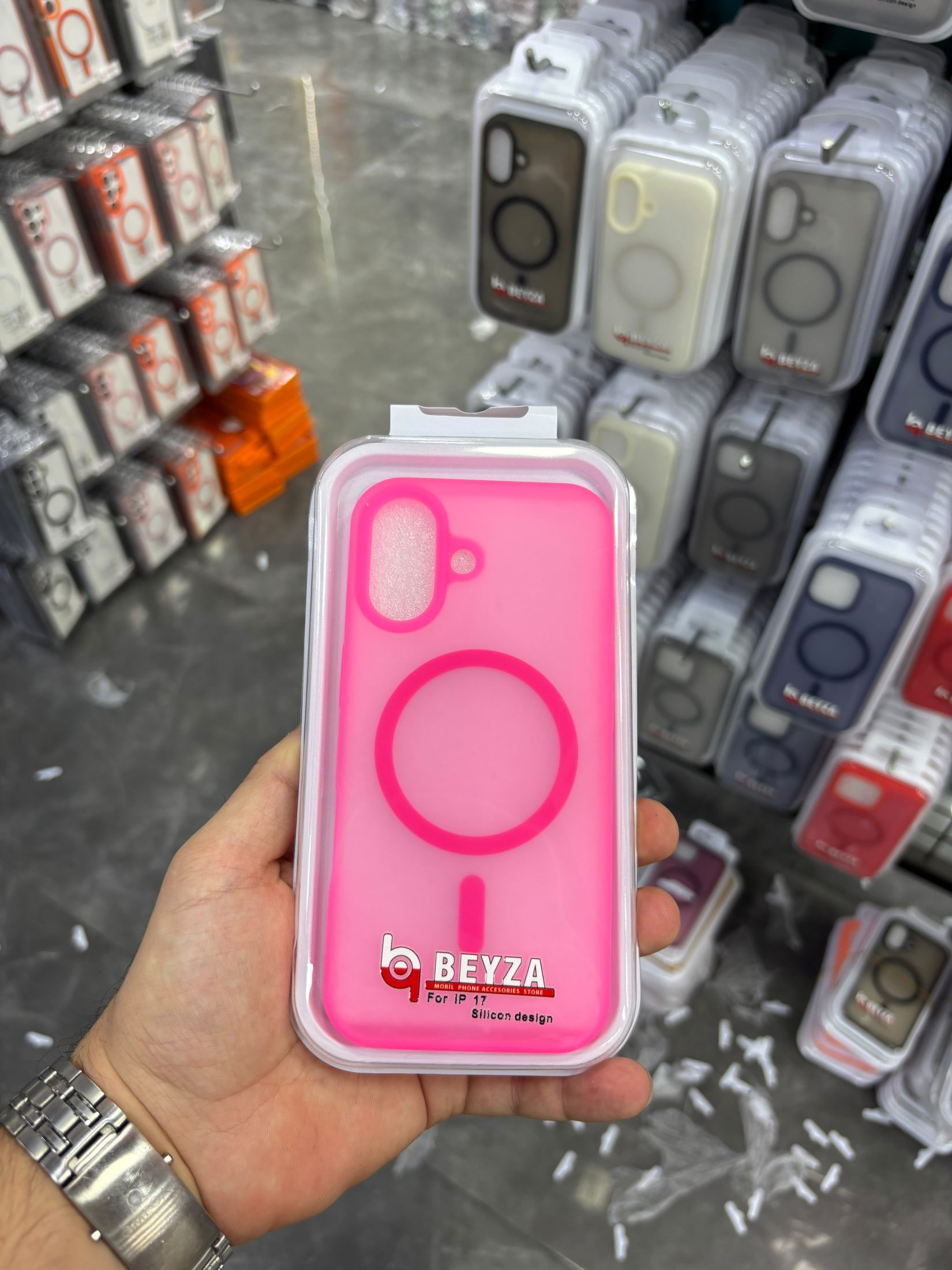 iPhone 17 telefon kılıfı
